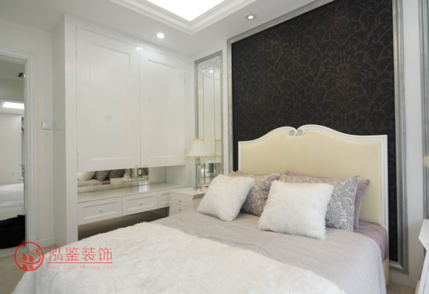 現(xiàn)代風(fēng)格臥室裝修設(shè)計(jì)效果圖