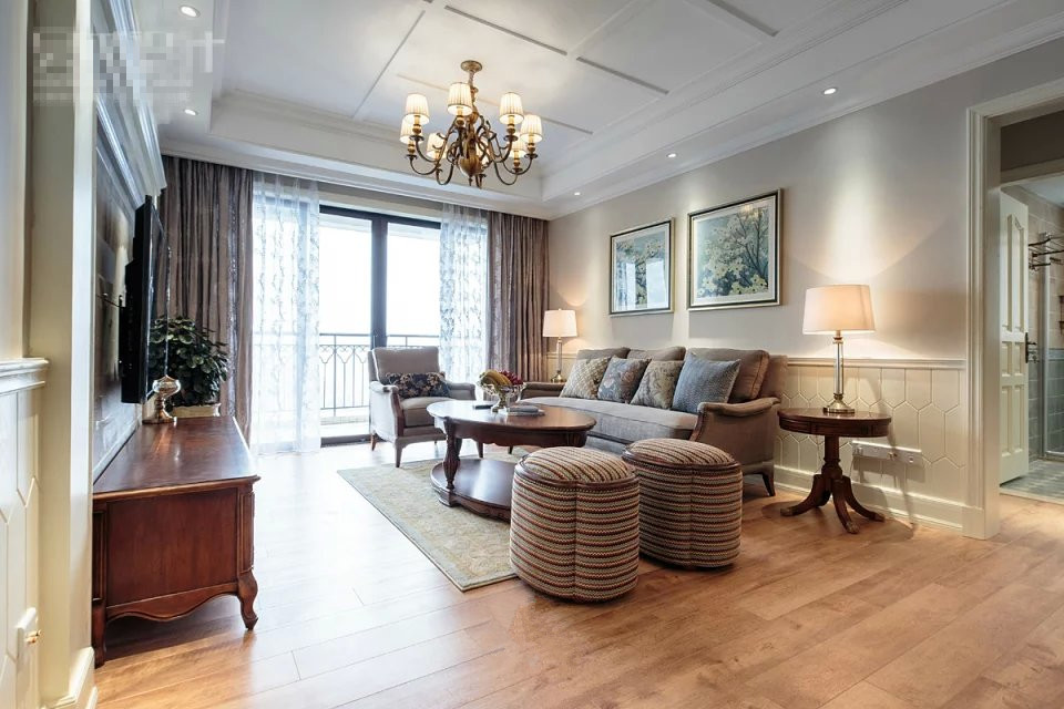 ����L(f��ng)���b�ތ���չʾ